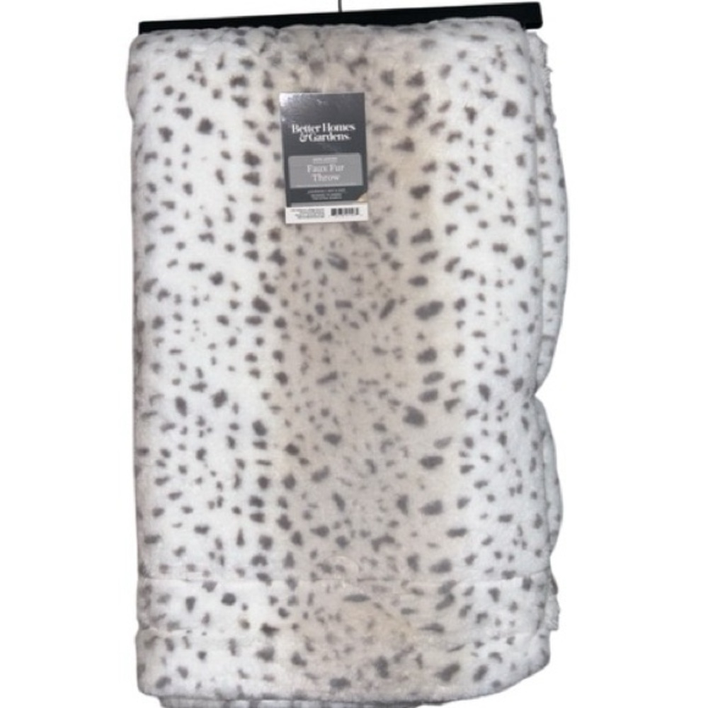 Bett Homes & Garden Throw